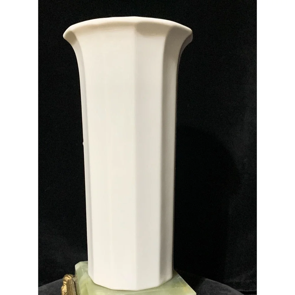 Raised Relief Floral 8